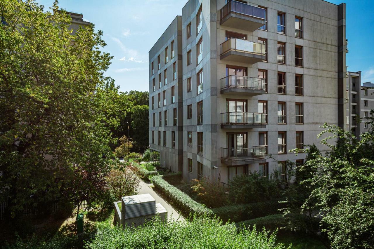 First By Renters Apartament Warszawa