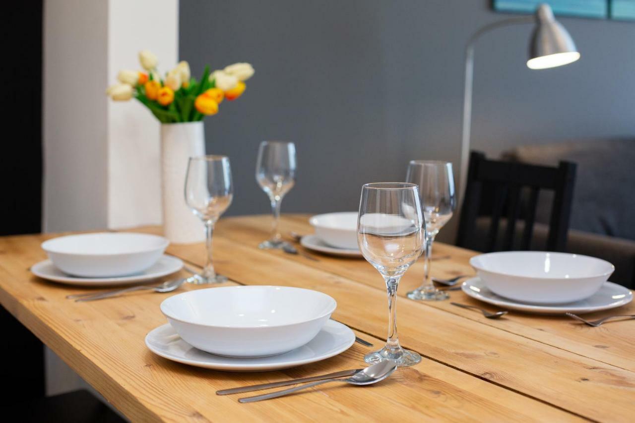 First By Renters Apartament *